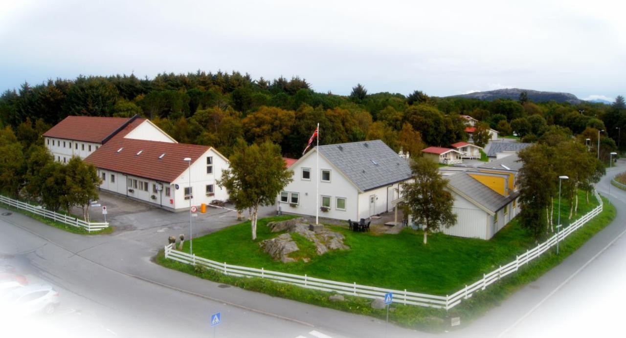 Atlanten Turistsenter Kristiansund Exterior photo